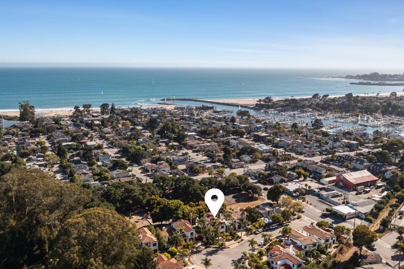 188 Harbor Beach Court
