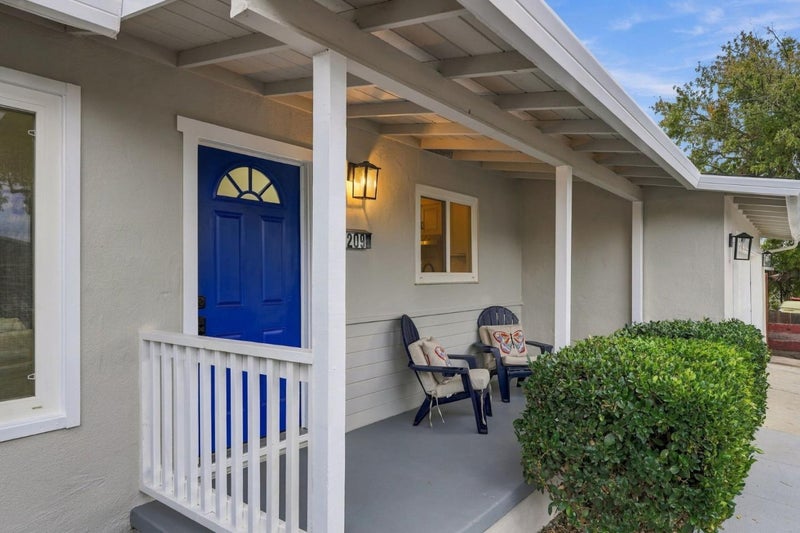 1209 Botelho Street
