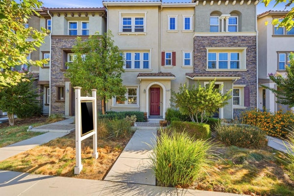 17982 MONTEREY RD, MORGAN HILL, CA 95037 - Image cd175fbc216b8513a7ccffe79b1eece5/3827642179