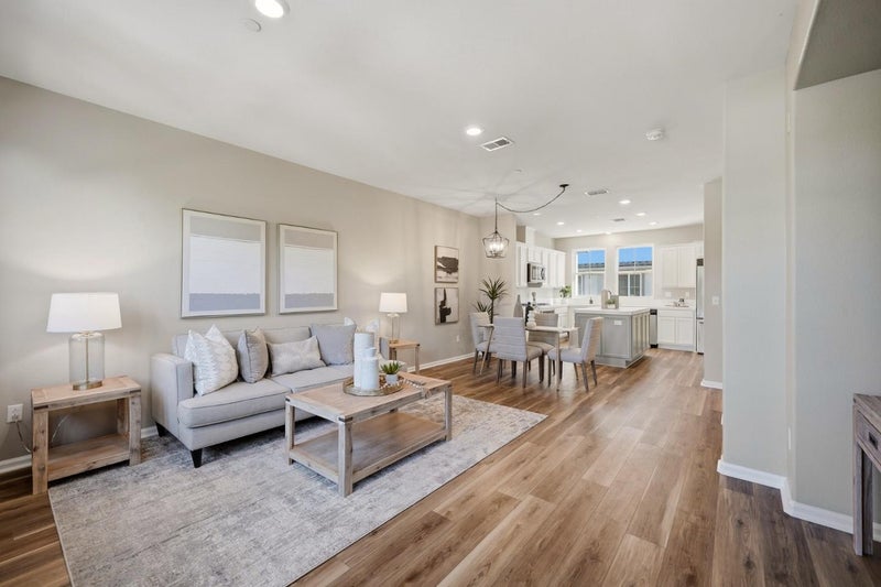 17982 Monterey
