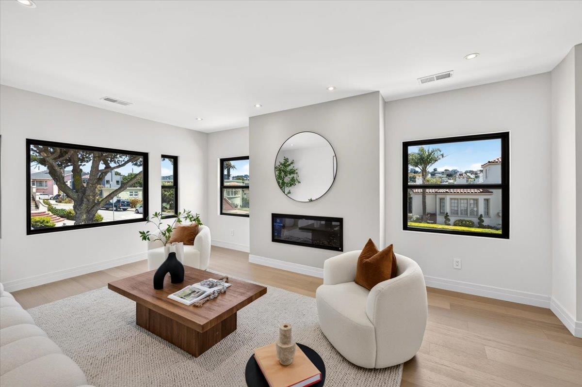 10 Westwood Drive