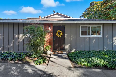 Photo of 1103 Reed Avenue #A, SUNNYVALE, CA 94086 (MLS # ML82024058)