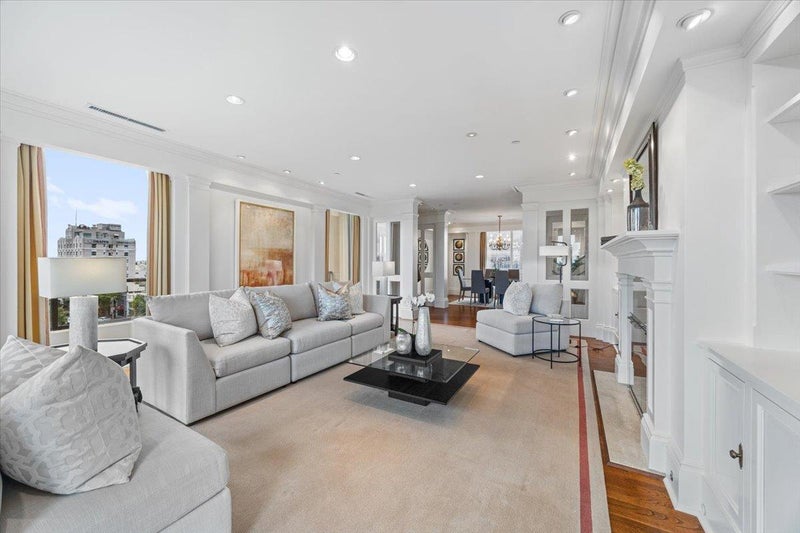 20 West 3rd Avenue 601