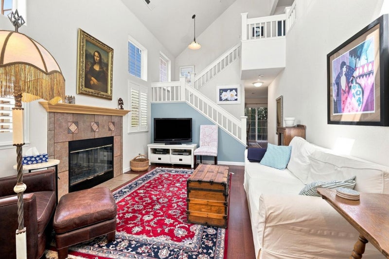15 Windward Place
