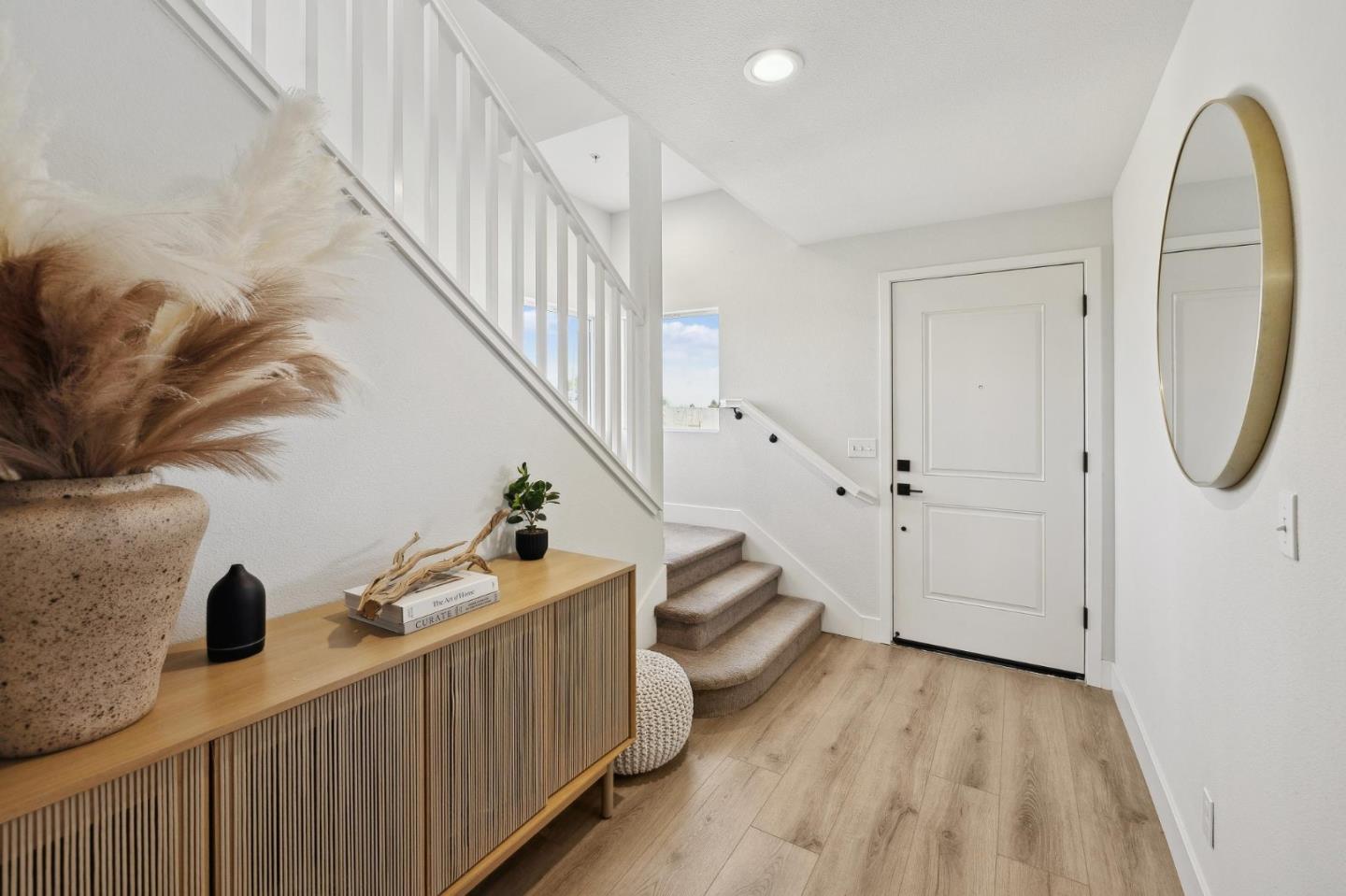 138 Skyline Vista Way