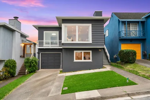 23 Fernwood Avenue, Daly City, CA 94015 - #: ML82044451