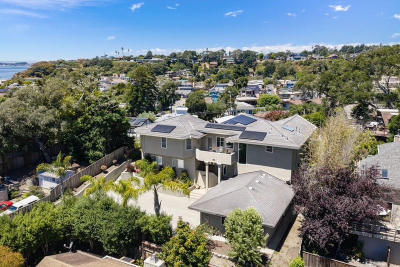 213 Sand Street