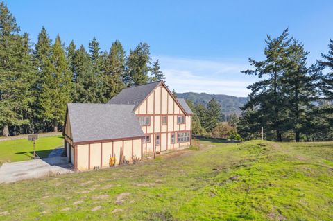 Tiny photo for 24595 Skyland Road, LOS GATOS, CA 95033 (MLS # ML82024805)