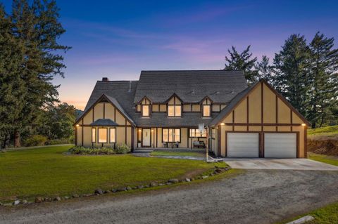 Tiny photo for 24595 Skyland Road, LOS GATOS, CA 95033 (MLS # ML82024805)