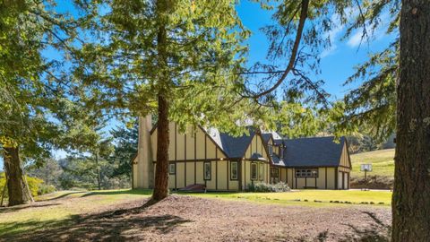 Tiny photo for 24595 Skyland Road, LOS GATOS, CA 95033 (MLS # ML82024805)