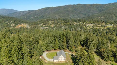 Tiny photo for 24595 Skyland Road, LOS GATOS, CA 95033 (MLS # ML82024805)