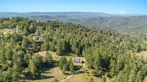 Tiny photo for 24595 Skyland Road, LOS GATOS, CA 95033 (MLS # ML82024805)