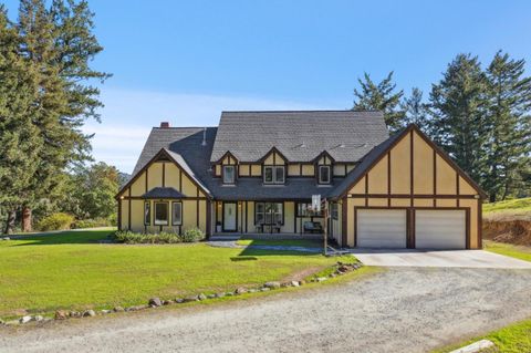 Tiny photo for 24595 Skyland Road, LOS GATOS, CA 95033 (MLS # ML82024805)