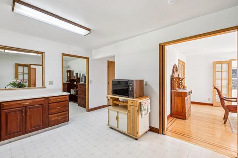 Tiny photo for 24595 Skyland Road, LOS GATOS, CA 95033 (MLS # ML82024805)