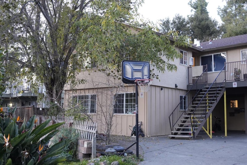 1826 Higdon Avenue