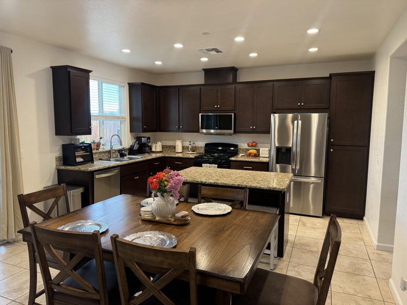 1952 Gus Villalta Drive