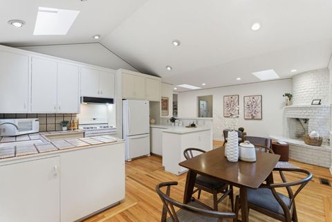 Tiny photo for 860 Harvard Avenue, MENLO PARK, CA 94025 (MLS # ML82025161)