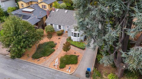 Tiny photo for 860 Harvard Avenue, MENLO PARK, CA 94025 (MLS # ML82025161)
