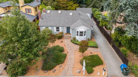 Tiny photo for 860 Harvard Avenue, MENLO PARK, CA 94025 (MLS # ML82025161)