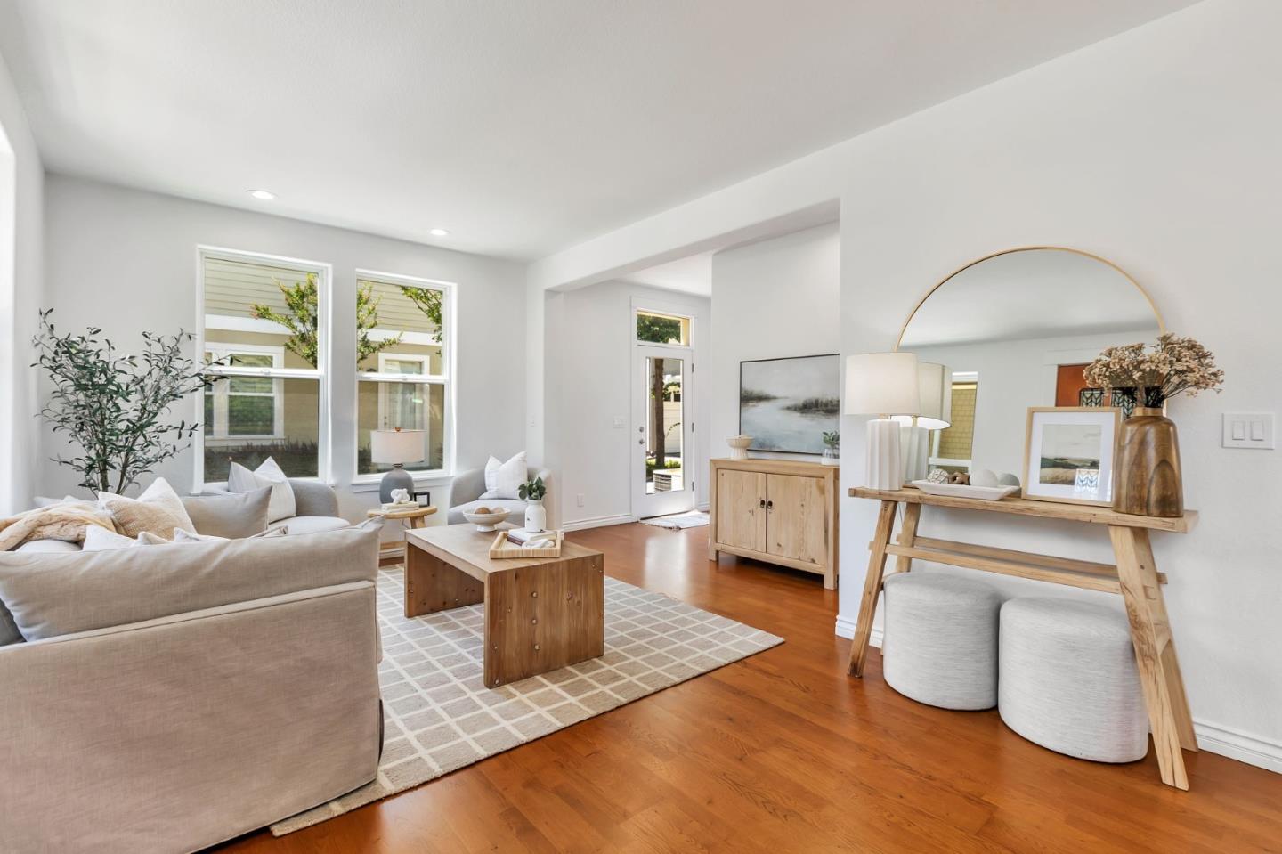 221 Creekside Village Drive