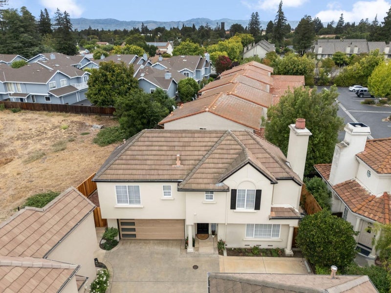84 Dot Avenue