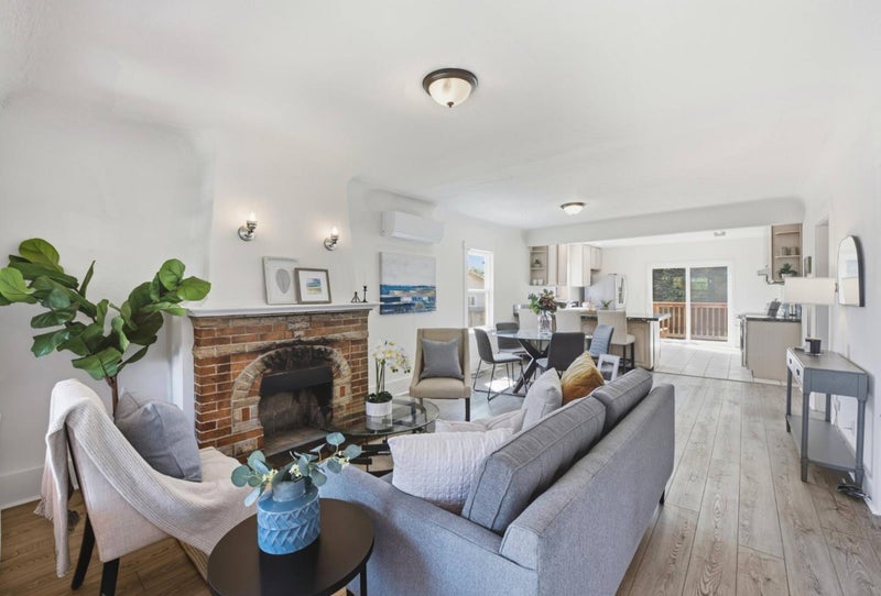 108 Bonita Avenue