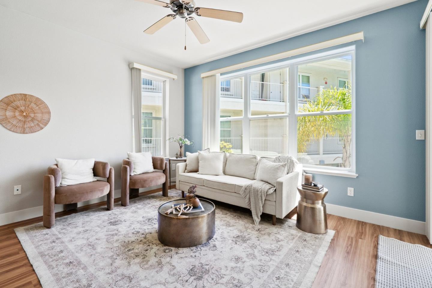 2030 North Pacific Avenue 237