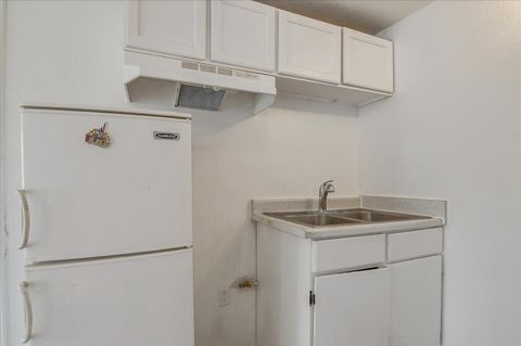 Tiny photo for 6513 Corbin Avenue, WOODLAND HILLS, CA 91367 (MLS # ML82028466)