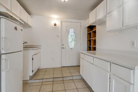 Tiny photo for 6513 Corbin Avenue, WOODLAND HILLS, CA 91367 (MLS # ML82028466)