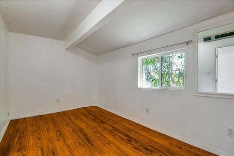 Tiny photo for 6513 Corbin Avenue, WOODLAND HILLS, CA 91367 (MLS # ML82028466)