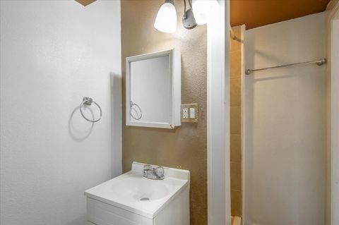 Tiny photo for 6513 Corbin Avenue, WOODLAND HILLS, CA 91367 (MLS # ML82028466)