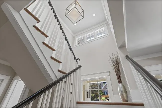 Menlo Park, California 94025, United States, 7 Bedrooms Bedrooms, ,6 BathroomsBathrooms,Residential,Pending,15627