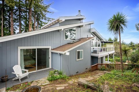 Tiny photo for 645 Skyward Drive, Aptos, CA 95003 (MLS # ML82035246)