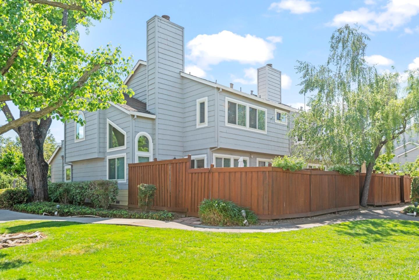 1558 Camden Village Circle