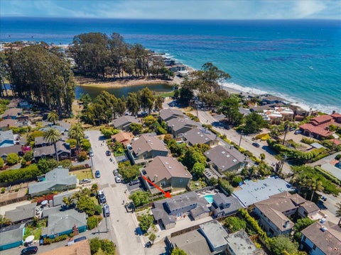Photo of 2722-2724 Warren Street, SANTA CRUZ, CA 95062 (MLS # ML82060389)