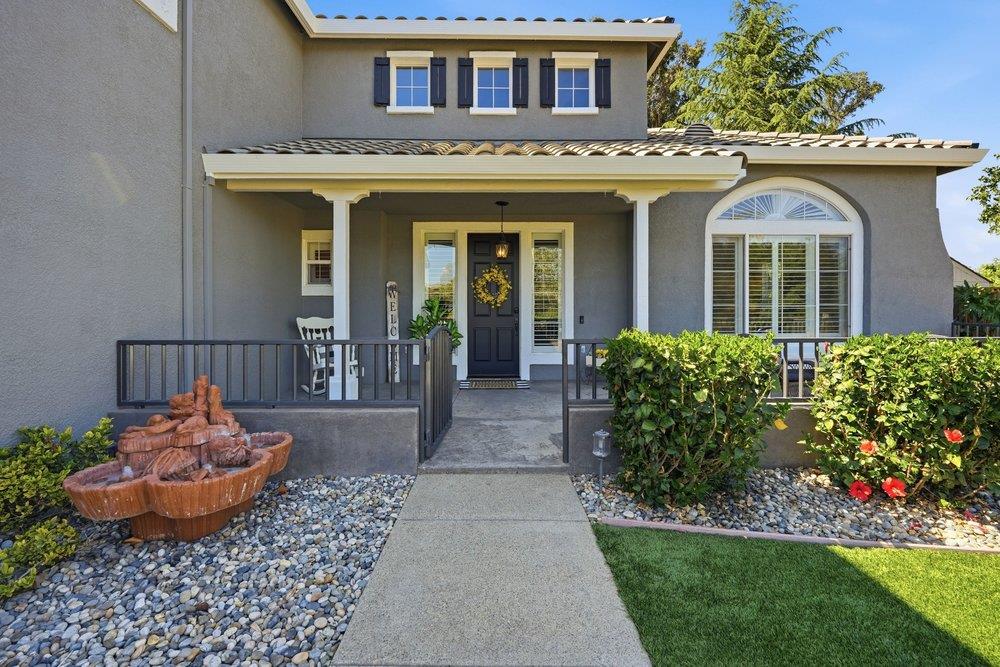 1260 Brook View Court