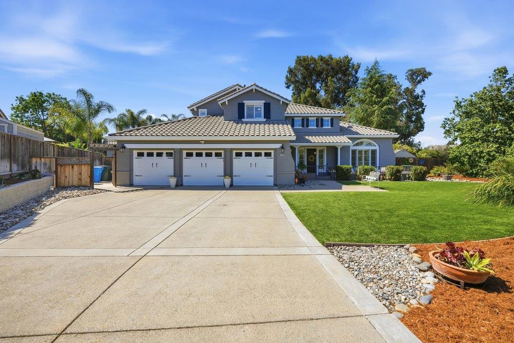 1260 Brook View Court