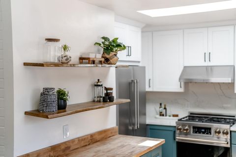 Tiny photo for 207 Kingsbury Drive, APTOS, CA 95003 (MLS # ML82053227)