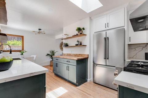 Tiny photo for 207 Kingsbury Drive, APTOS, CA 95003 (MLS # ML82053227)