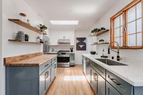 Tiny photo for 207 Kingsbury Drive, APTOS, CA 95003 (MLS # ML82053227)