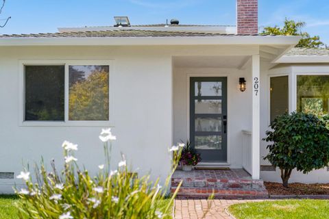 Tiny photo for 207 Kingsbury Drive, APTOS, CA 95003 (MLS # ML82053227)