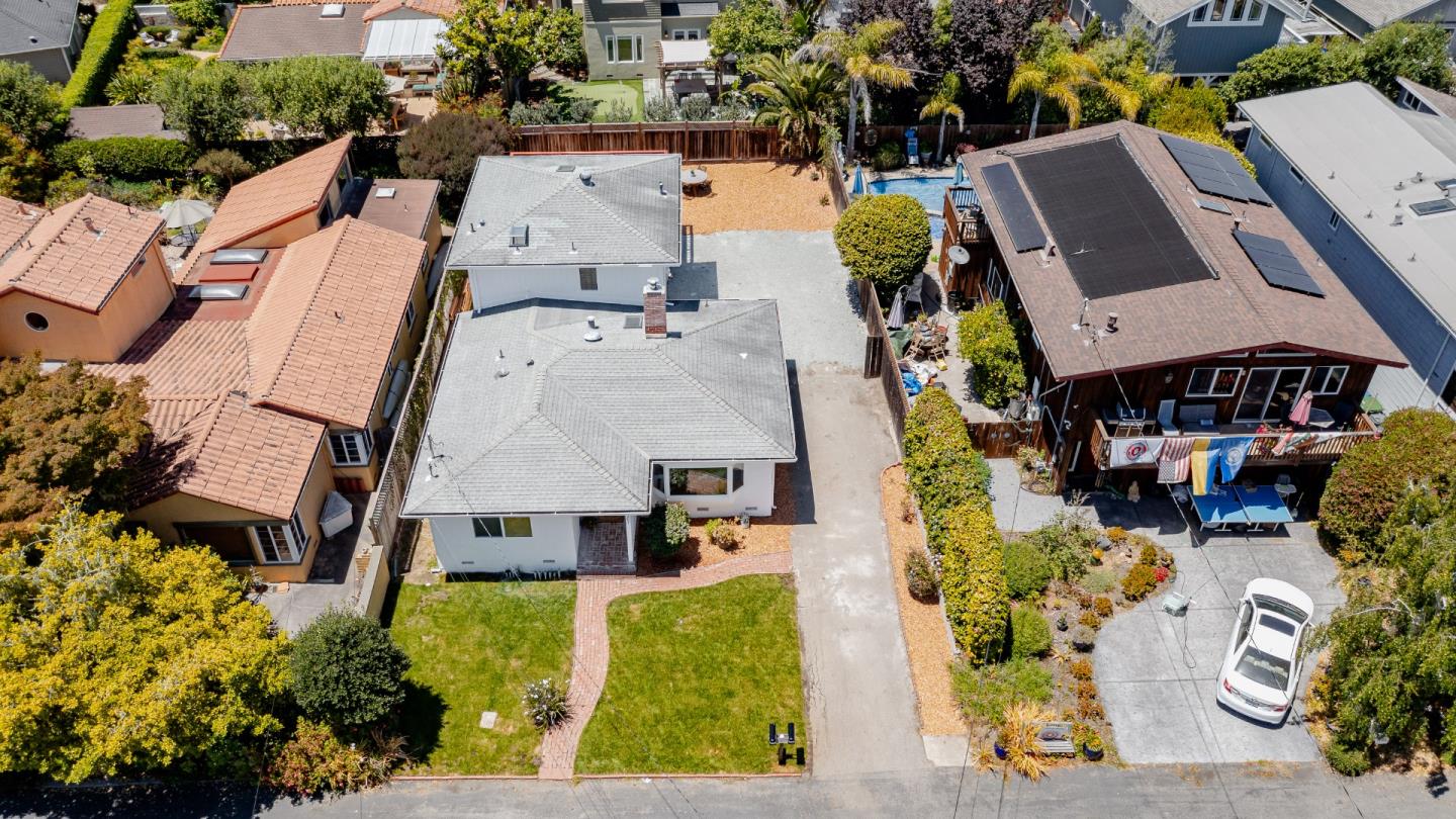 207 Kingsbury Drive