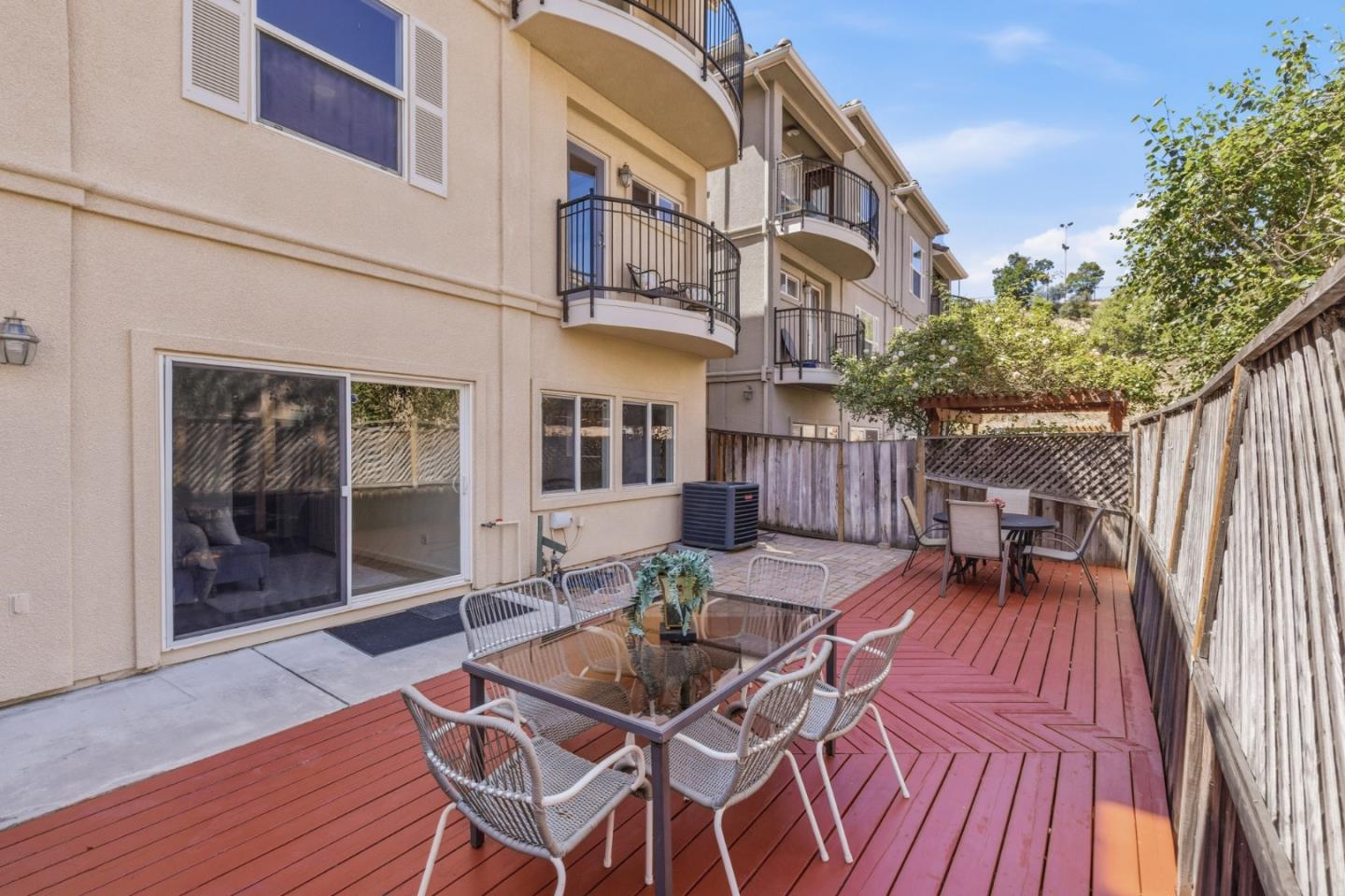 687 Alexandra Court