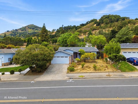 Featured picture for the property ML82060394