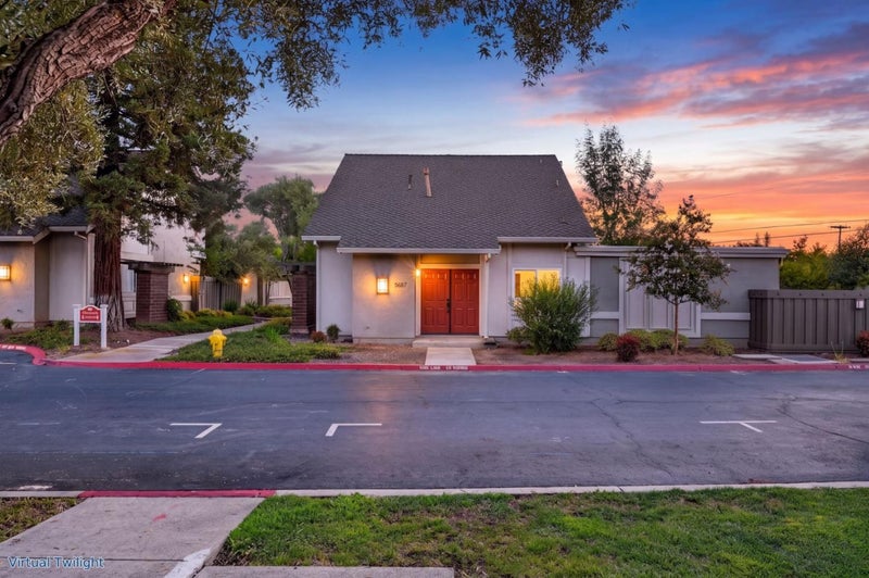 5687 Hollyleaf Lane