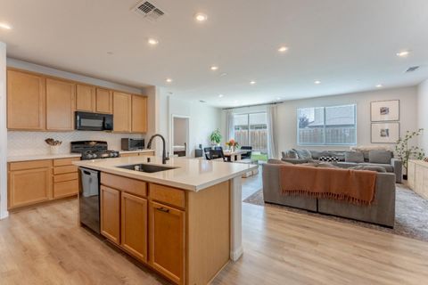 Tiny photo for 9584 Del Seis Drive, SACRAMENTO, CA 95829 (MLS # ML82049359)
