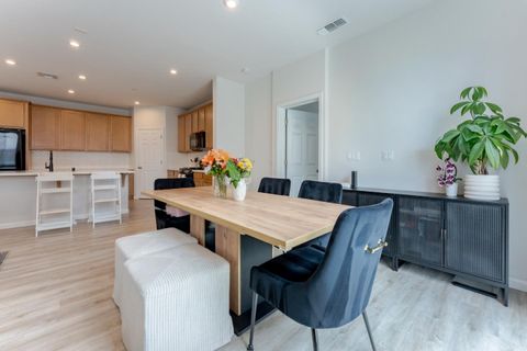 Tiny photo for 9584 Del Seis Drive, SACRAMENTO, CA 95829 (MLS # ML82049359)