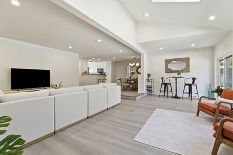 Tiny photo for 200 Cortez Street, Capitola, CA 95010 (MLS # ML82046986)