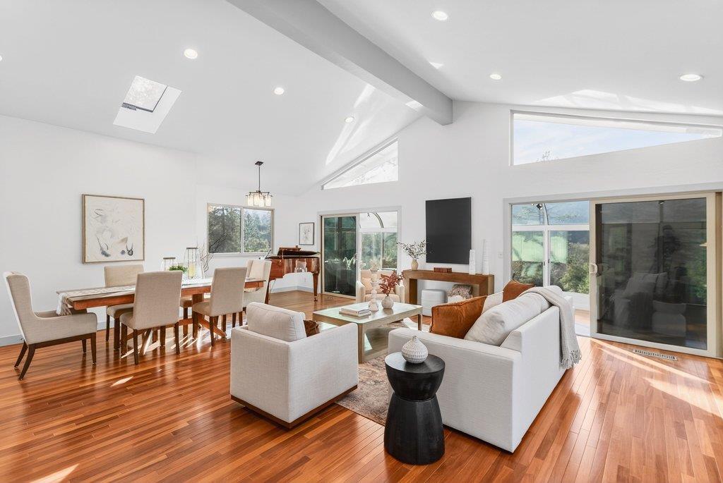 2203 Quail Hollow Road