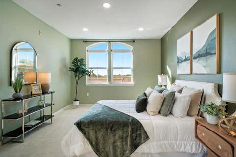Tiny photo for 49002 Cinnamon Fern Common #402, FREMONT, CA 94539 (MLS # ML82049239)